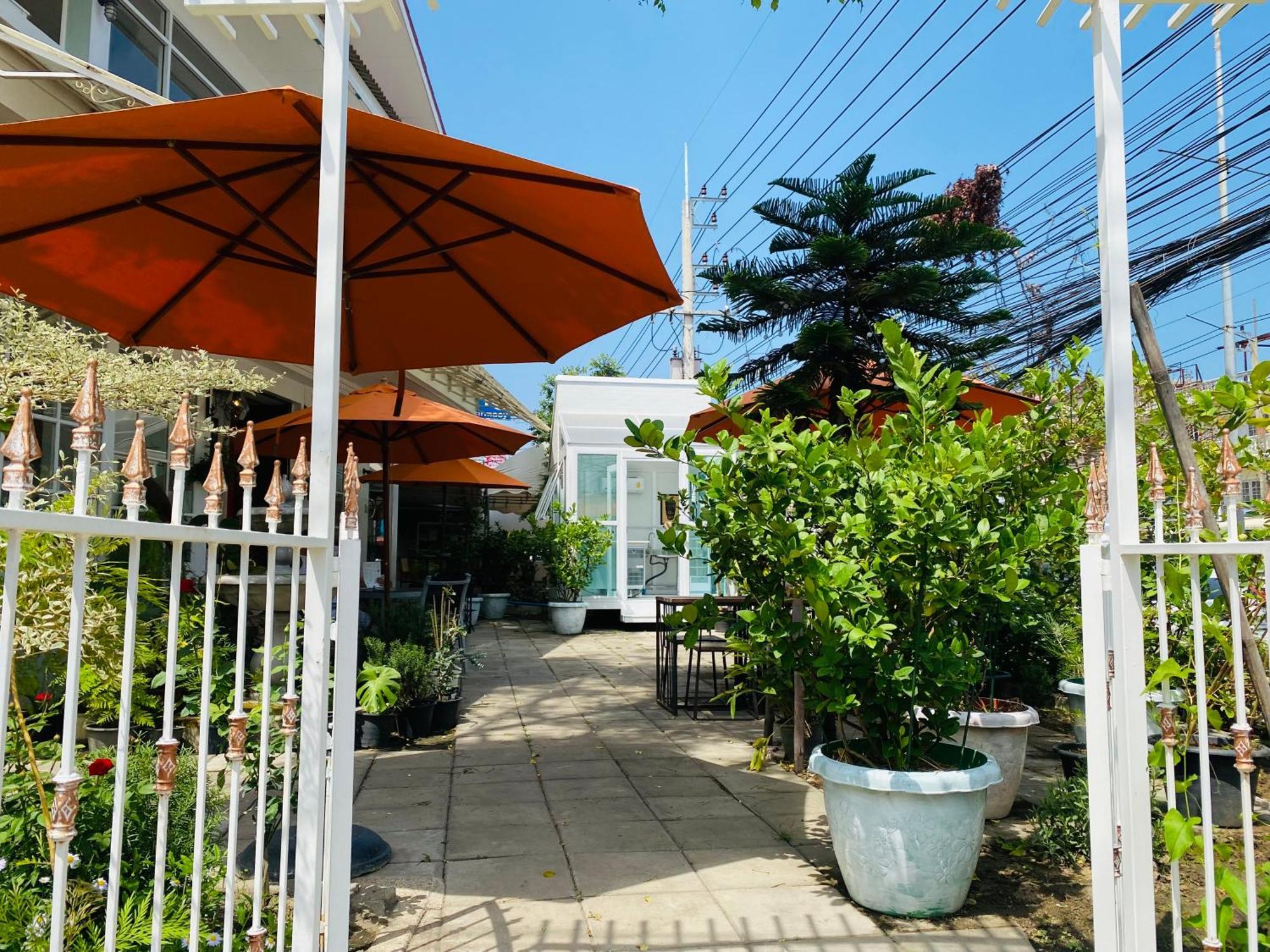 Forget Me Not Boutique Bed & Breakfast Хуахін Екстер'єр фото